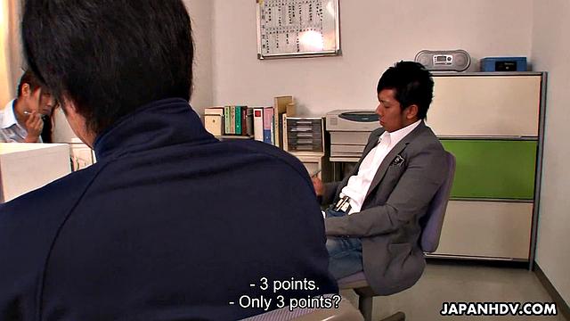 Sensual Yuno Hoshi seduces two in office