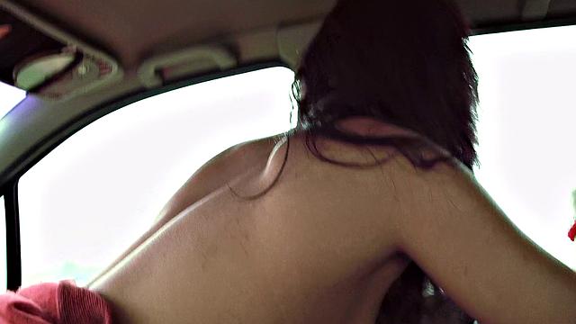 Brunette bombshell Repays the Favor with a Hot Car and Blowjob in Stockings