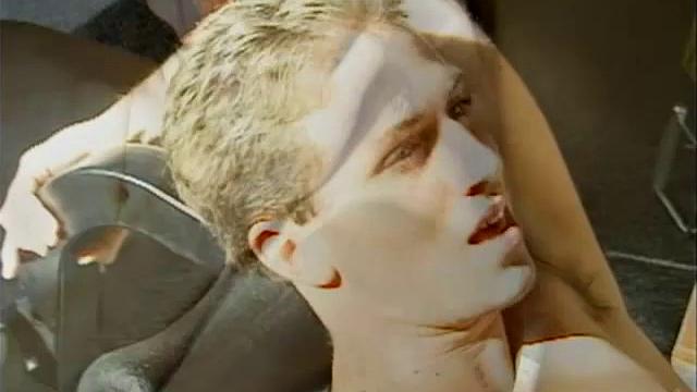 Cute Gay Bottom Gets Fucked In theS hower