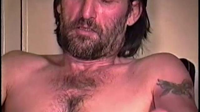 James gets pumped and filled by a rough working man