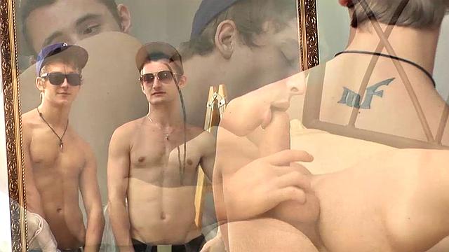 марко рид принимает большой член рики