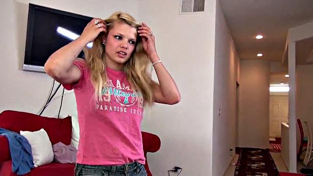 Little Taylor's homemade POV blowjob and handjob skills with a big white dick