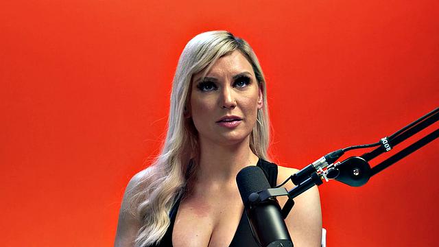 UP CLOSE - How Women Orgasm With Busty MILF Kenzie Taylor! HITACHI ORGASM! FULL SCENE