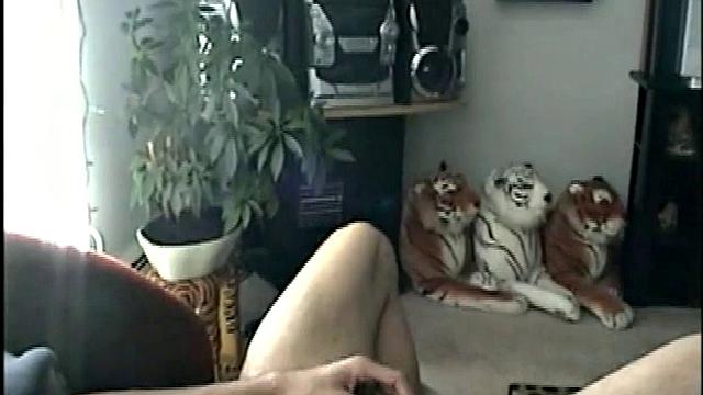 Straight Enrique Cums Huge