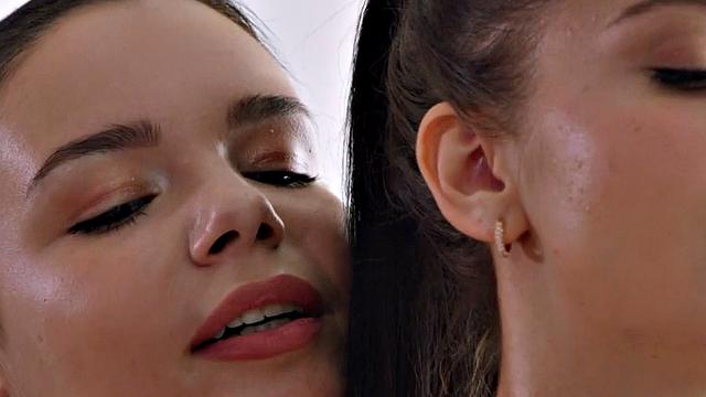 WAM busty dyke fingers GFs oiled pussy on massage table