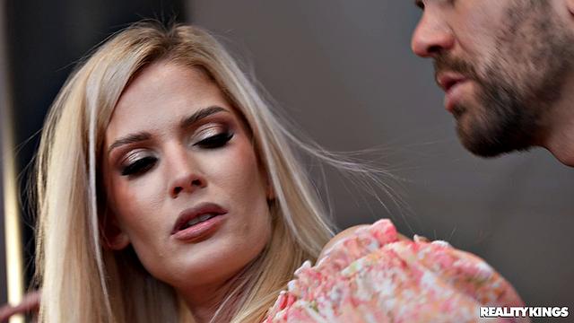 Public Parking Pickup