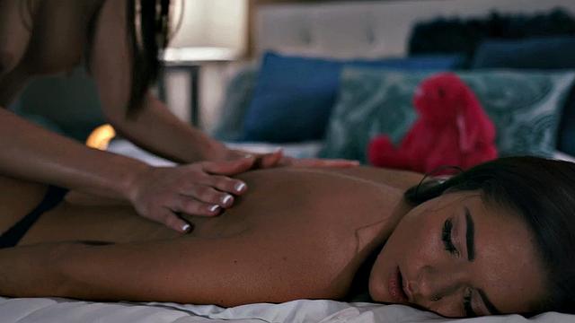 Tribbing lesbians in sapphic session spoiling pussies