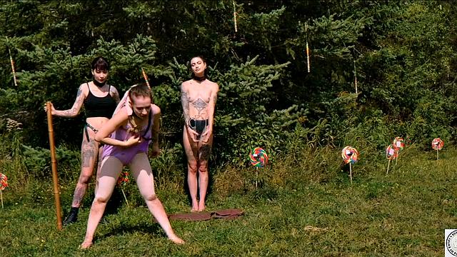Piss drinking beauty flogged in sunny day domination ballet
