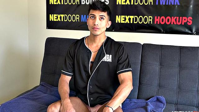 Athletic solo jock with handsome body wanks on casting