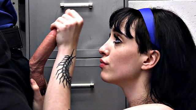 Case No. 8002645 - The Perfume Thief