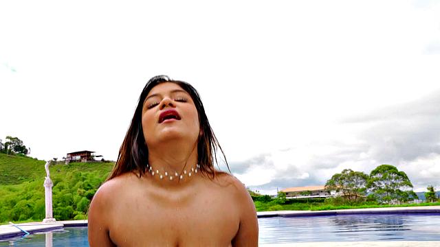 Angie Bravo's Splash