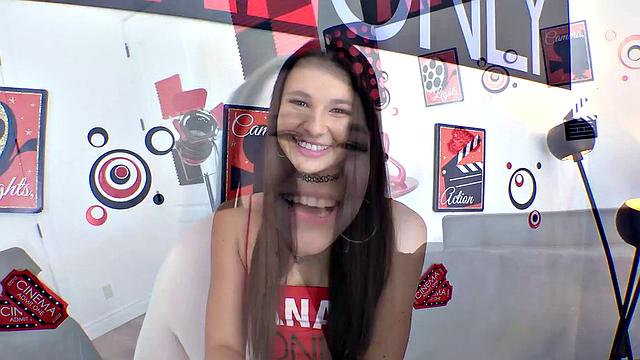 Лиз жёстко требует анал и получает по полной