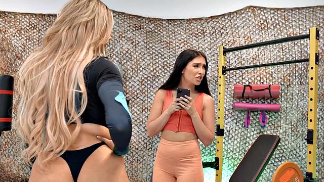 Busty lesbo babes love eating wet cunts and fingering