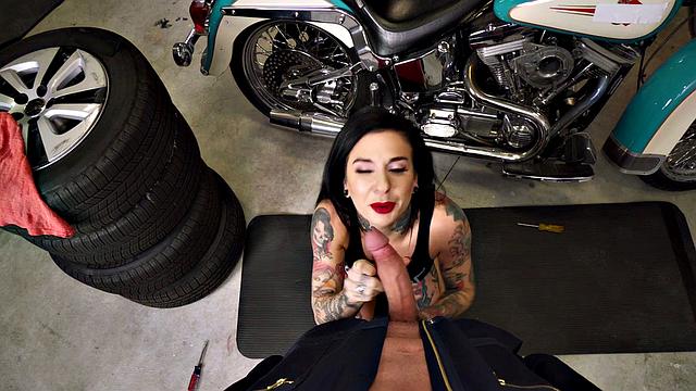 Squirting Biker Fucks The Mechanic