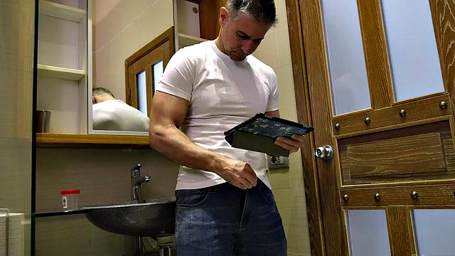 Seduced nympho bae fucked by big white dick