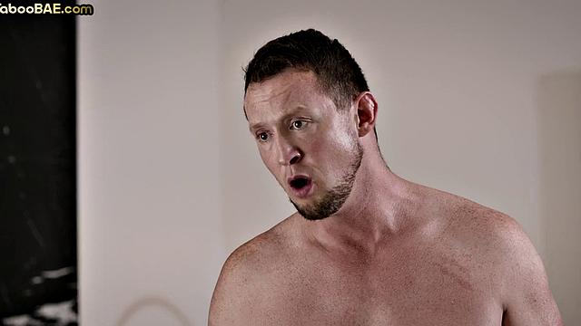 Cute babe sharing cock with bigtitted MILF in 3some