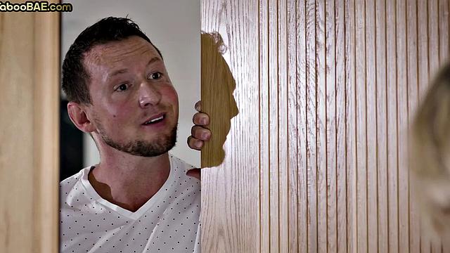 Cute babe sharing cock with bigtitted MILF in 3some