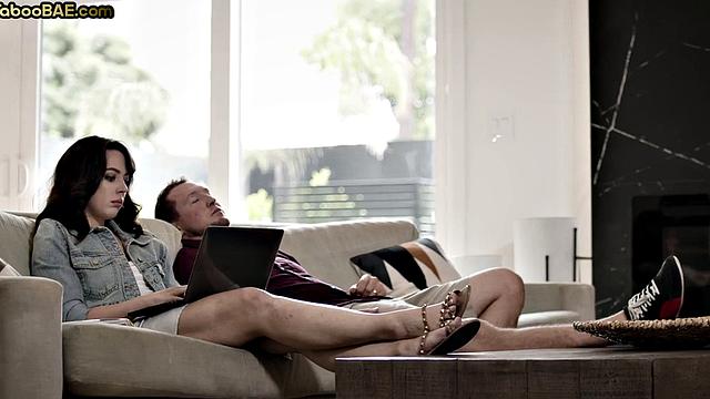 Cute babe sharing cock with bigtitted MILF in 3some