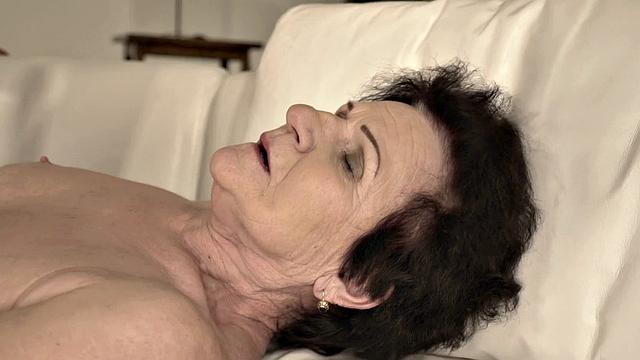 LUSTY GRANDMAS - Horny Grandma Gives A Man Wet Vintage Pussy to Enjoy