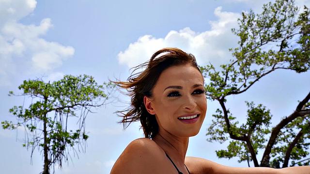 Petite Canadian Babe