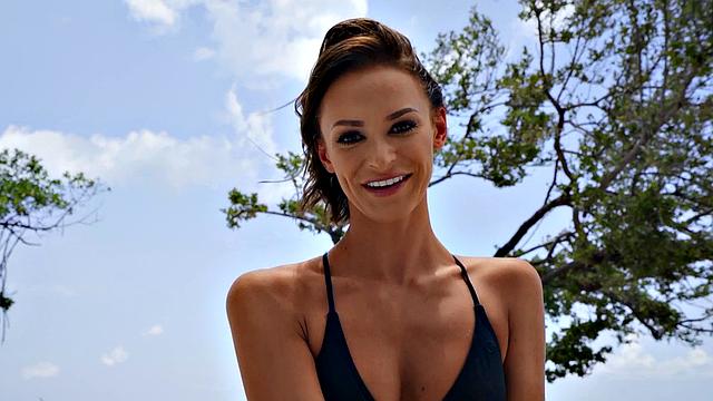 Petite Canadian Babe