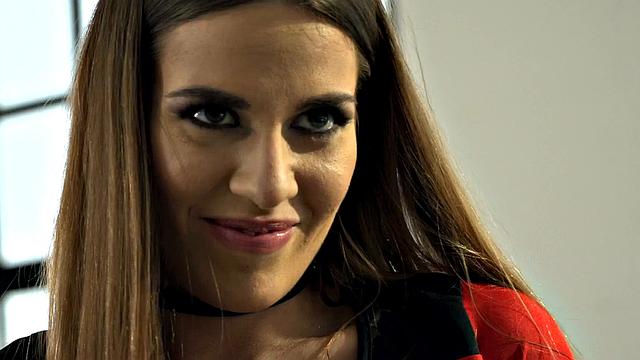 21 SEXTURY - Hot Eveline Dellai Enjoys Every Inch Of Cock In Her Butt