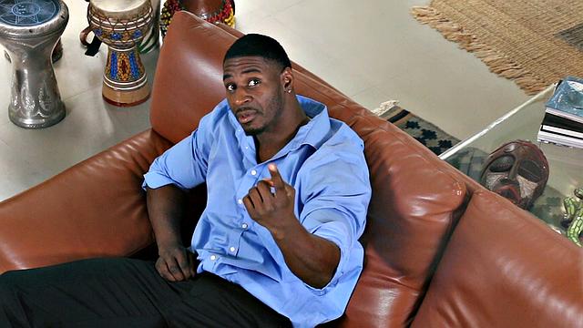 смотри, как майя отрабатывает долг: получает по жопе и глотает bbc