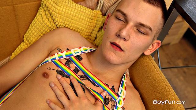 Russian Twink Tommy Sweet Solo Masturbation Audition