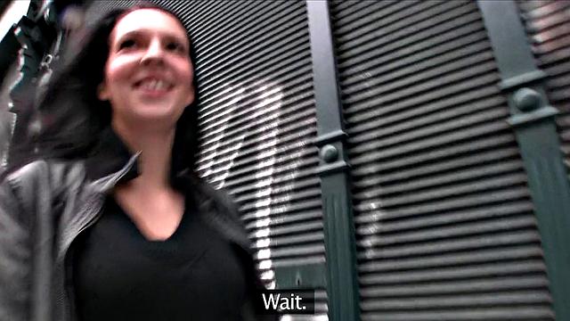 Exhibitionist Hottie Quickly Hops On Dick