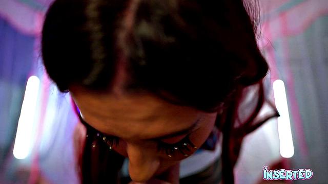 Luna Gets Fully Delved