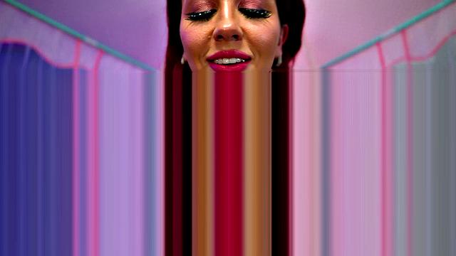 Luna Gets Fully Delved