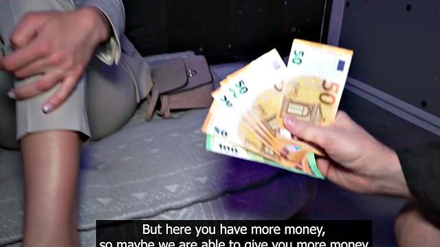 Amateur big-titted babe picked up and destroyed