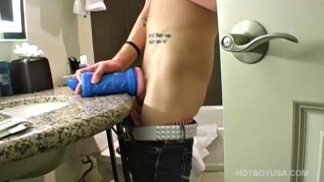 Robbie Callahan, 19 year old bundle of energy from the Dallas, Texas. Robbie, and has a girlfriend back home in Texas, but he's really a sexual creature down deep and loves everything about it.