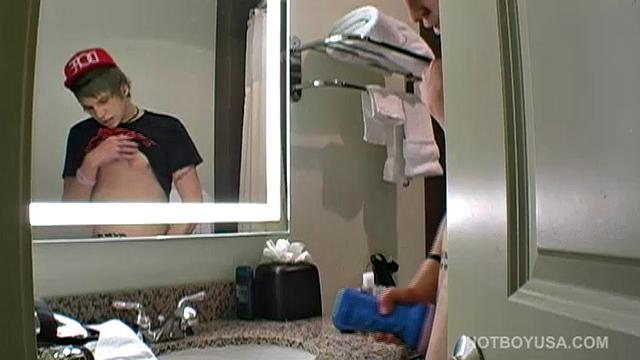 Robbie Callahan, 19 year old bundle of energy from the Dallas, Texas. Robbie, and has a girlfriend back home in Texas, but he's really a sexual creature down deep and loves everything about it.