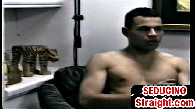 Horny guy cocksucked by gay