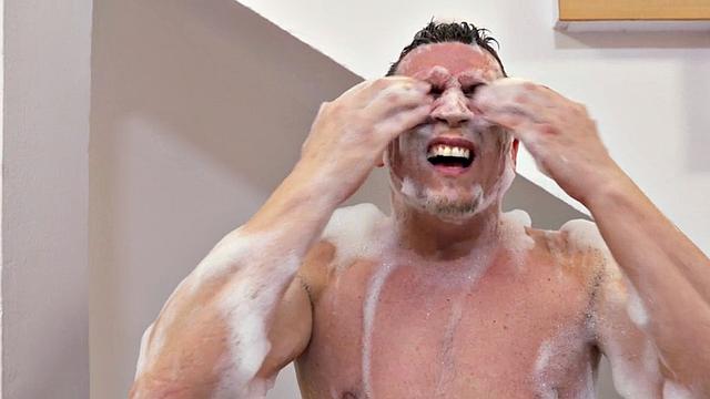 В хостеле тесно, но для бокового траха места хватило