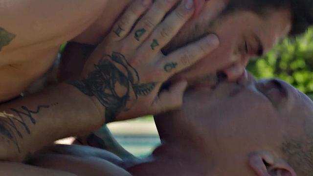 Stepbrother nails stepbro's ass outdoors and makes him beg for more