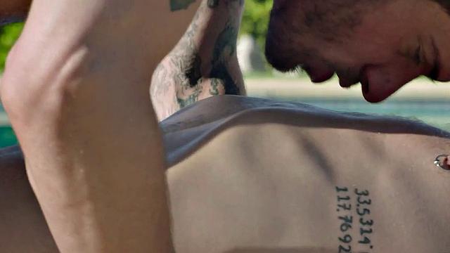 Stepbrother nails stepbro's ass outdoors and makes him beg for more