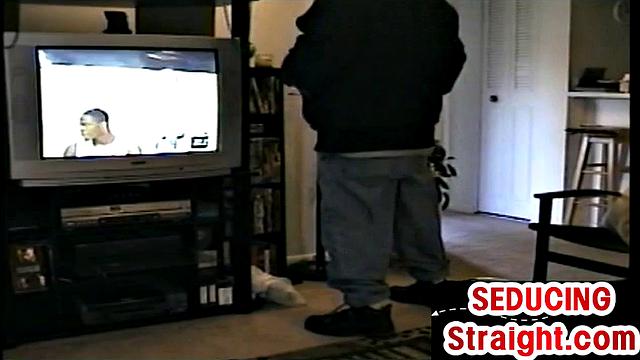 BBC straight dude gets blowjob by gay