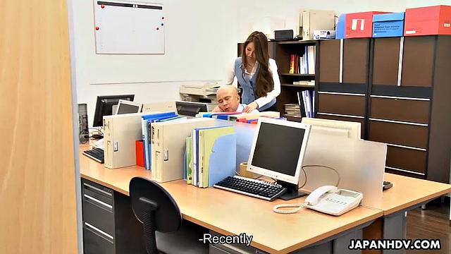 Office girl China Mimura enjoys group sex