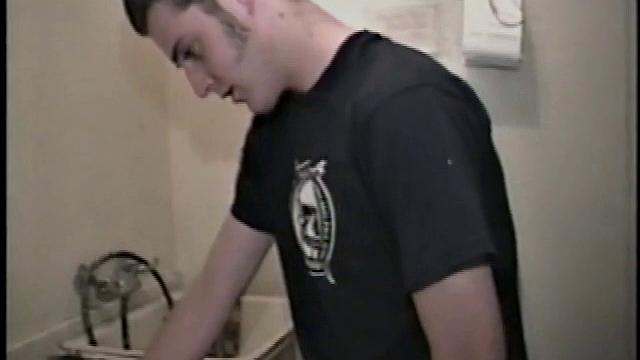 Laundry Room Masturbate