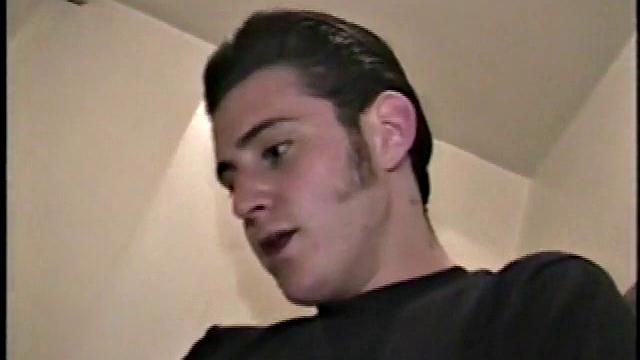 Laundry Room Masturbate