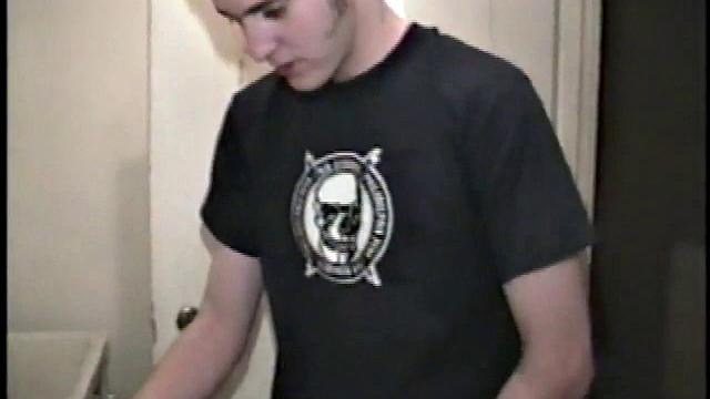 Laundry Room Masturbate