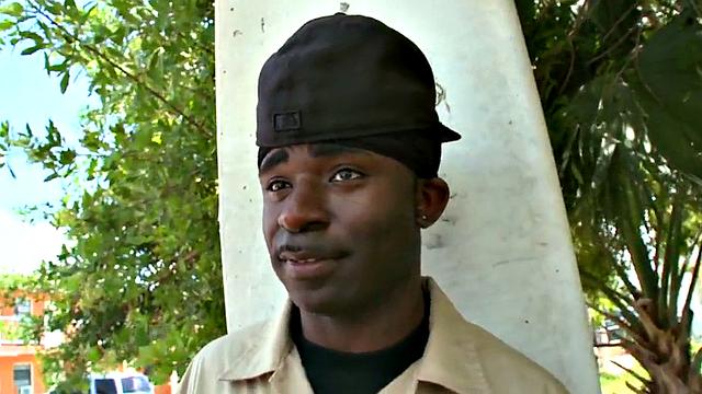 Amateur Black pulled and public fucked outdoor