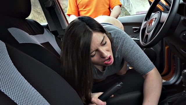 Amateur driving student POV banged to pass test