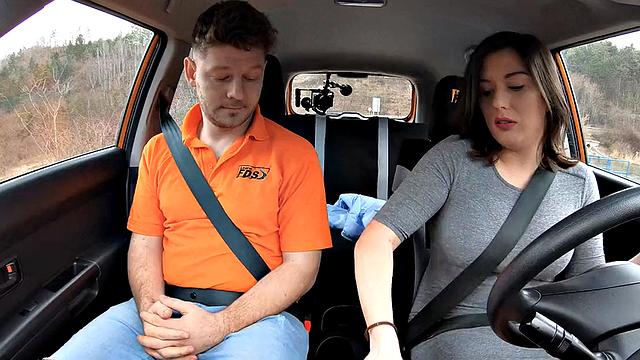 Amateur driving student POV banged to pass test