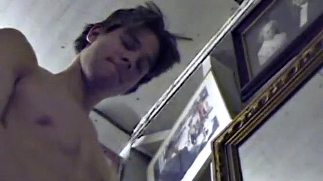 Jayden Beats His Meat