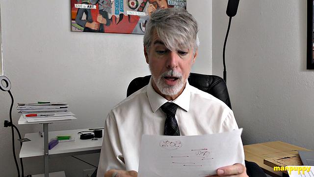 Richard Lennox: Social Media Slacker