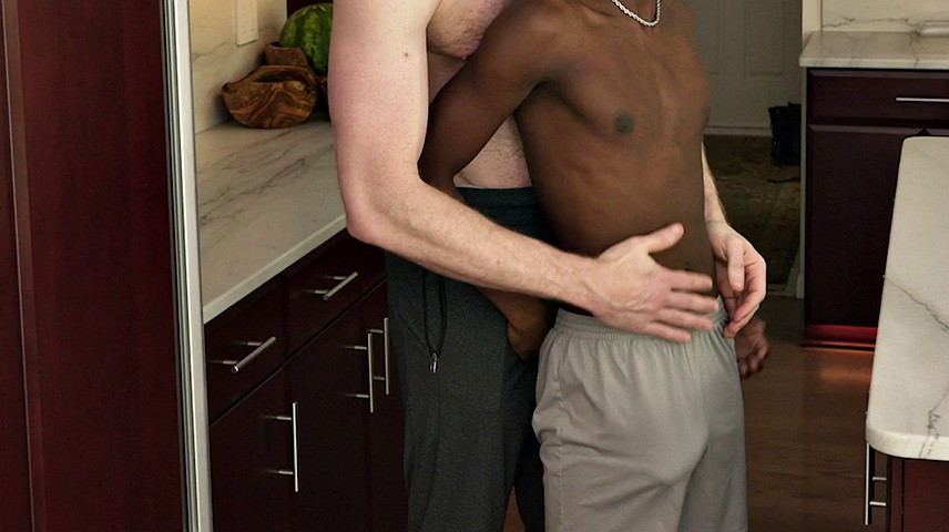 Black twink drilled bareback by white DILF in the kitchen