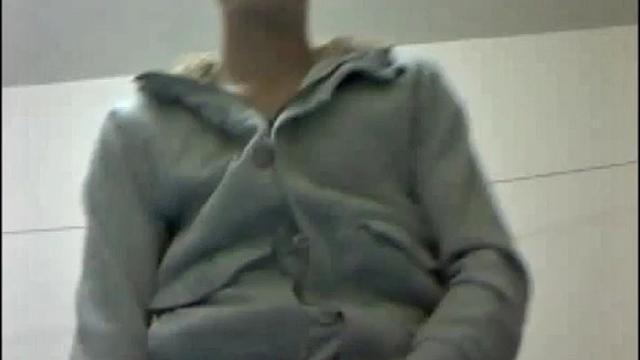 Sexy soldiers enjoy web